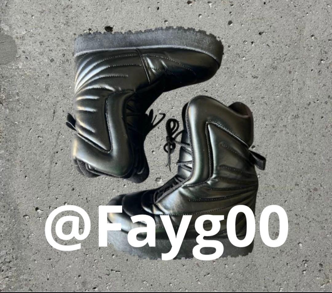 Pluto lunar white sneakers boots opium - メルカリ