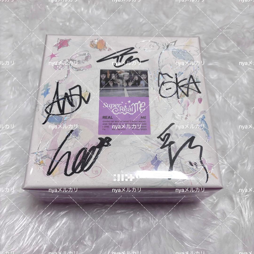 ILLIT Super Real Me 直筆サイン入りアルバム - メルカリ