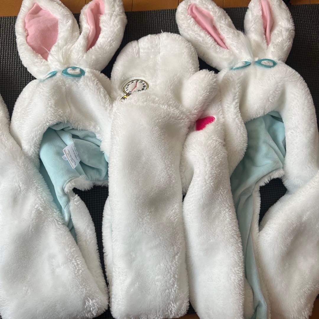 ディズニー マフラーキャップ 白うさぎ 2つセット - メルカリ