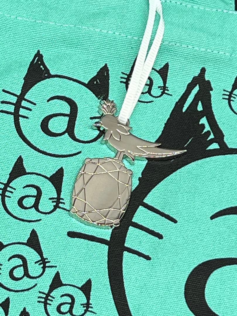 ティファニー❣️アロマキャンドル (チャームと巾着付き)