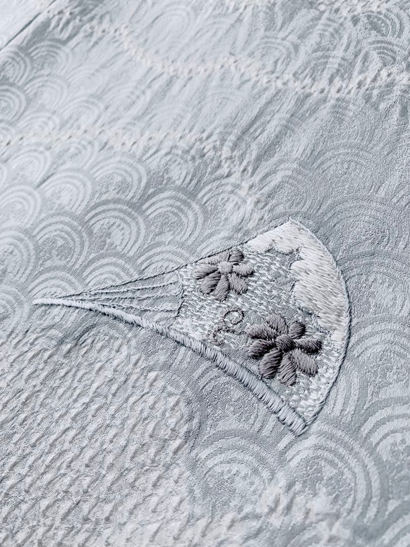 未使用 しつけ糸なし】 正絹 訪問着 絞り 刺繍 アイスブルー - メルカリ