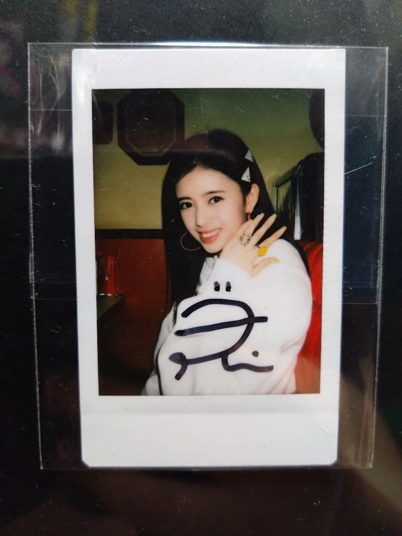 NiziU 直筆サイン入りチェキ　ローソンスマホくじ　RIMA NiziU 直筆サイン入りチェキ ローソンスマホくじ RIMA NiziU 直筆