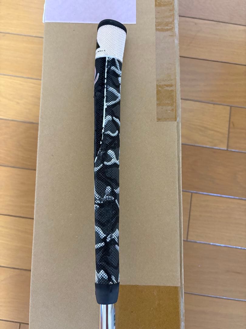 美品】オデッセイ2ballタンクパター34インチ - メルカリ