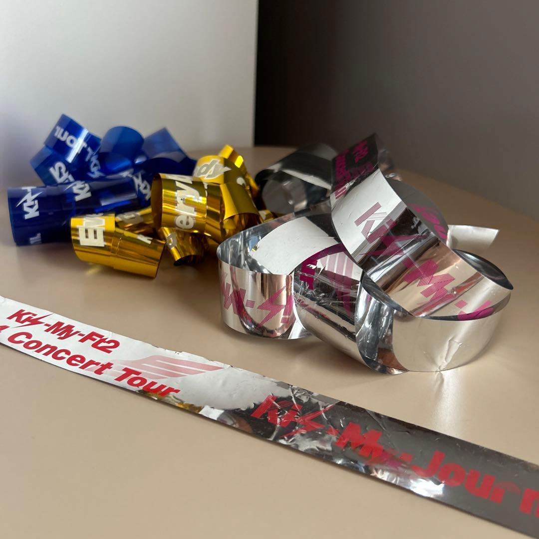 キスマイ Kis-My-Ft2 グッズ コンサート 歴代 銀テープ 銀テ 落下物