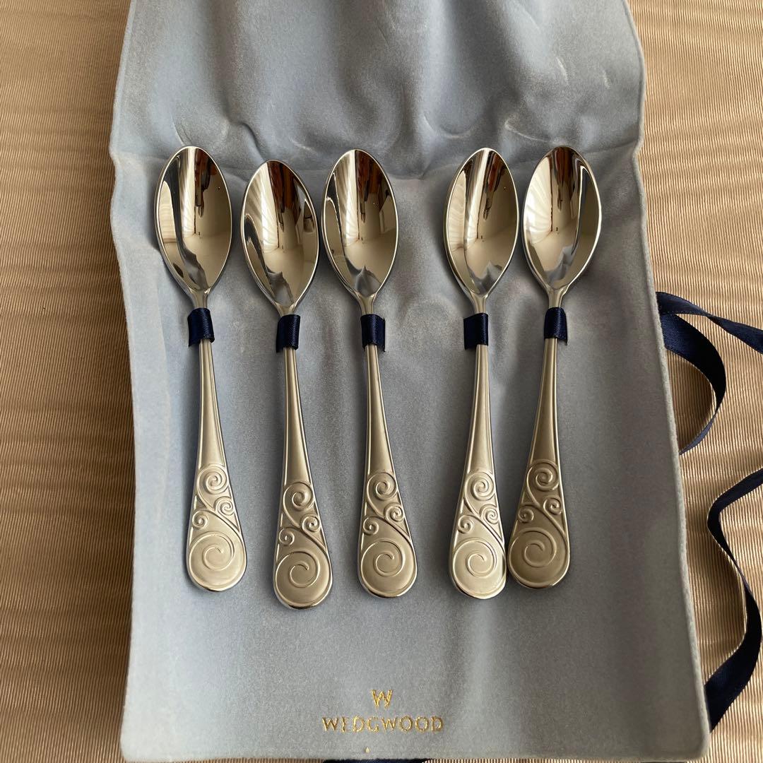 廃盤品】WEDGWOOD スワルタイニーティースプーン5本セット - メルカリ