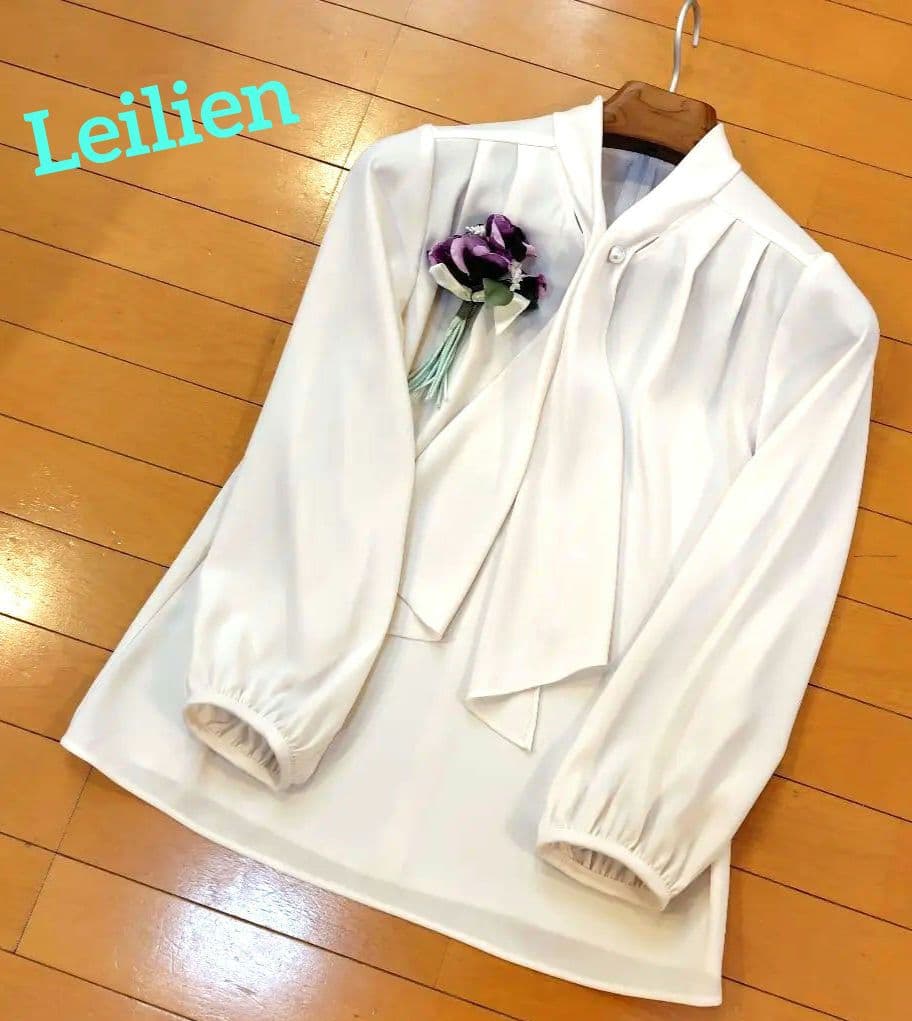 専用レリアン 近年モデル とろみパールボウタイブラウス 11L レオパード柄ボウタイブラウス|レリアン | レリアン公式オンラインストア