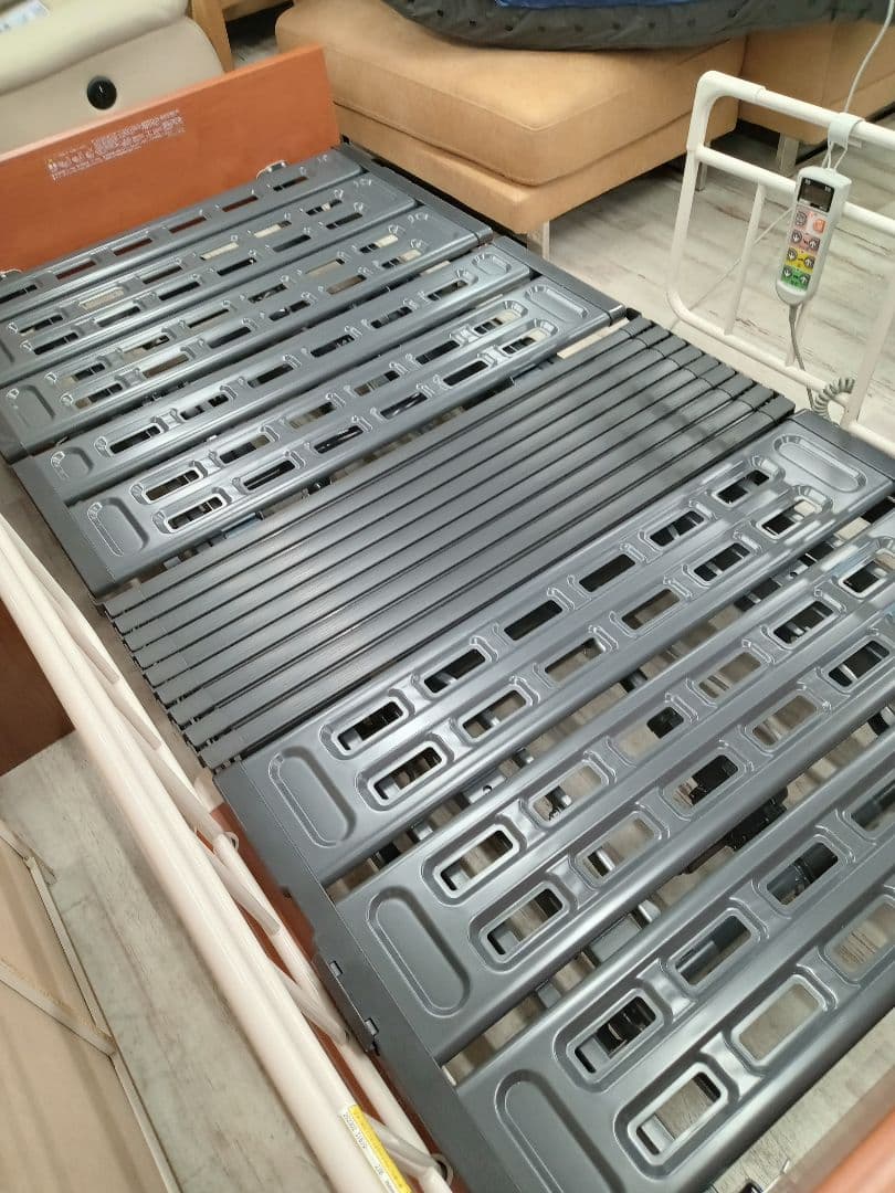 パラマウント 電動ベッド 2023年購入 KQ-9652 3モーター 美品 - メルカリ