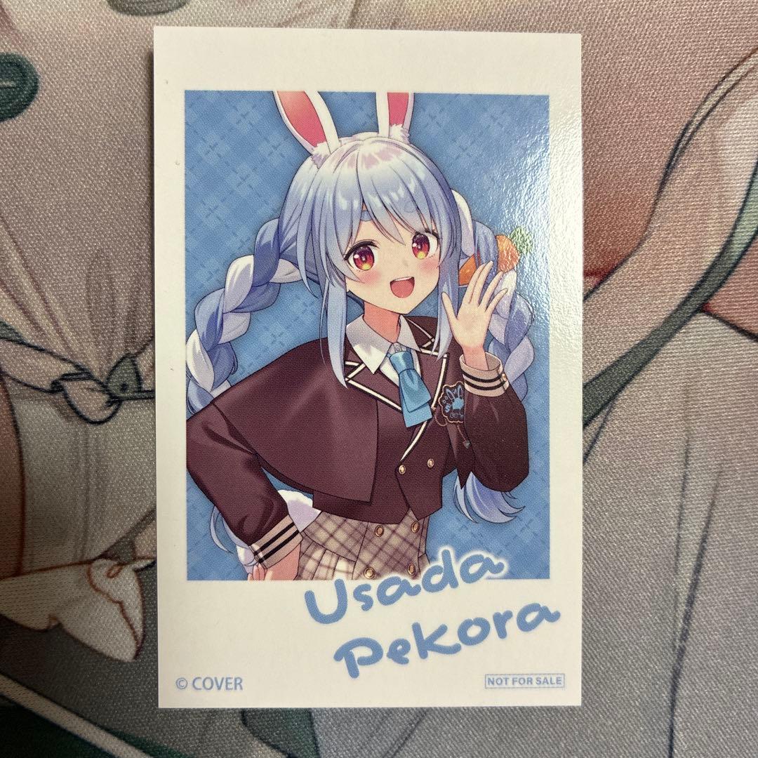 ホロライブ3期生 神戸元町ドリア 特典チェキ 兎田ぺこら - メルカリ