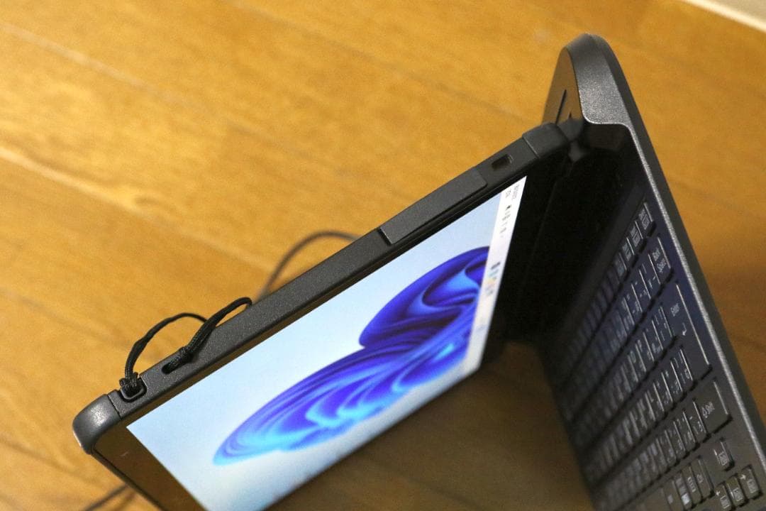 Windowsタブレット本体 ARROWS Tab Q7310/DE i3 4G 128G 13.3Win11