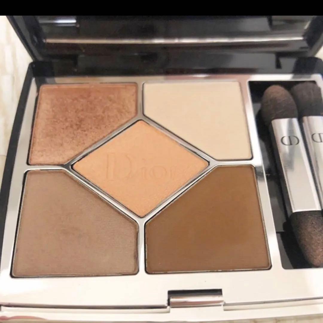 ディオール サンク クルール  ヌードドレス 旧】サンク クルール クチュール｜Diorの人気色を比較 - 【万能