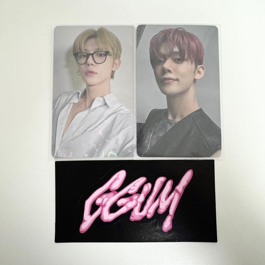 BTS グク サインボールの通販｜www.reigneleven.com