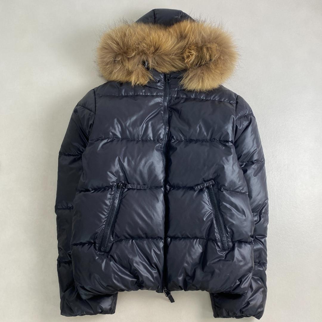 デュベティカ ダウンジャケット 傑作 VEGA ラクーンファー 48 ファー