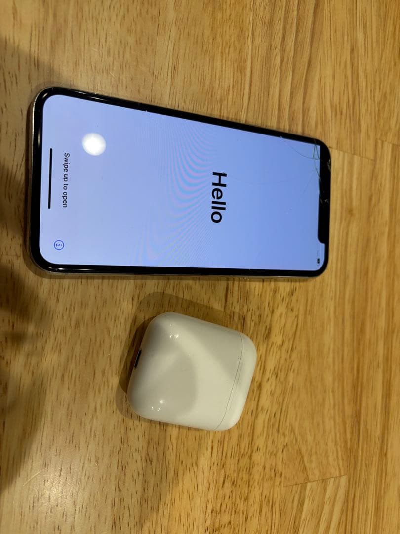 iPhone X シルバー 256G 画面ひびあり AirPods付き 箱付き