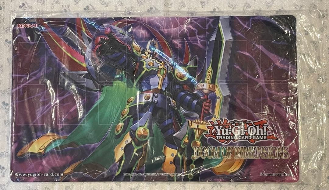 海外限定 DDDD偉次元王アーク・クライシス プレイマット 遊戯王 新品未