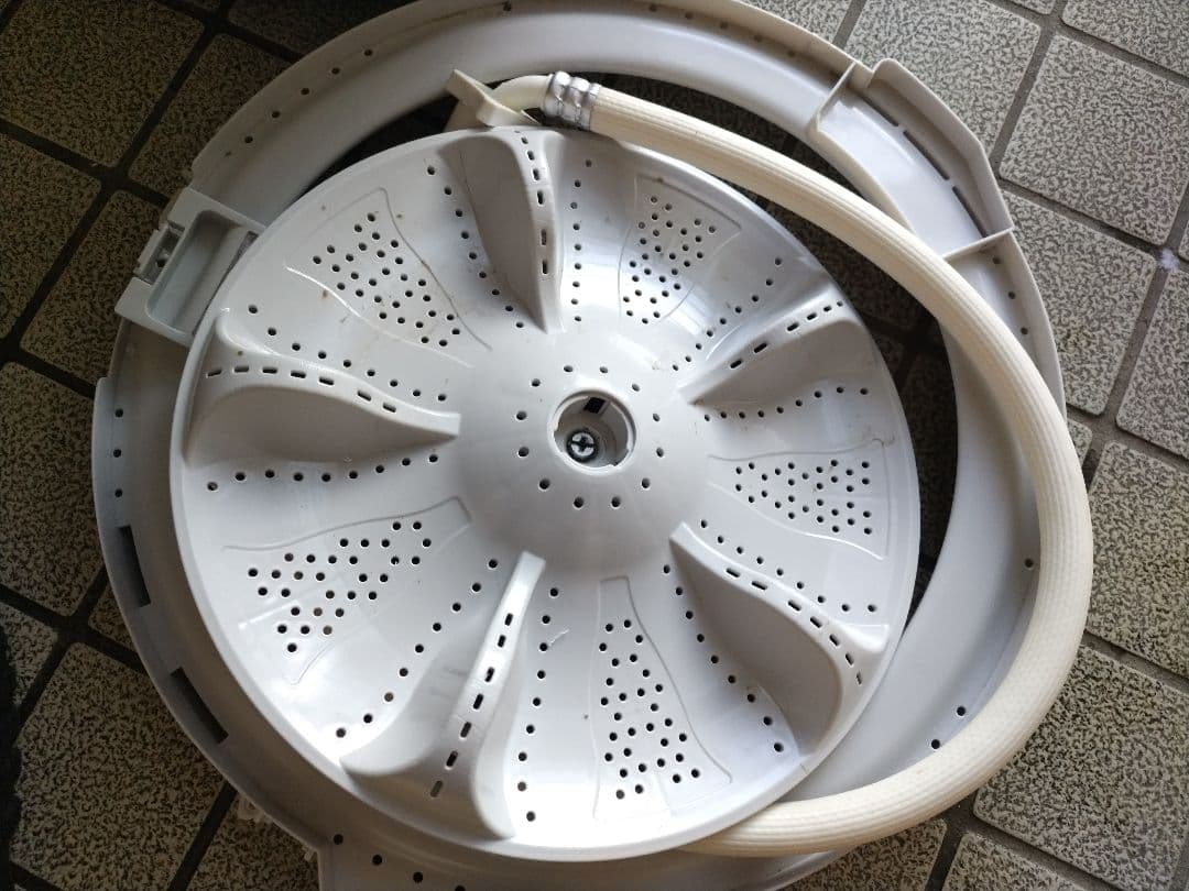 札幌市近郊の方限定！送料無料！ハイアール 冷蔵庫 130Lと洗濯機 5.5kg