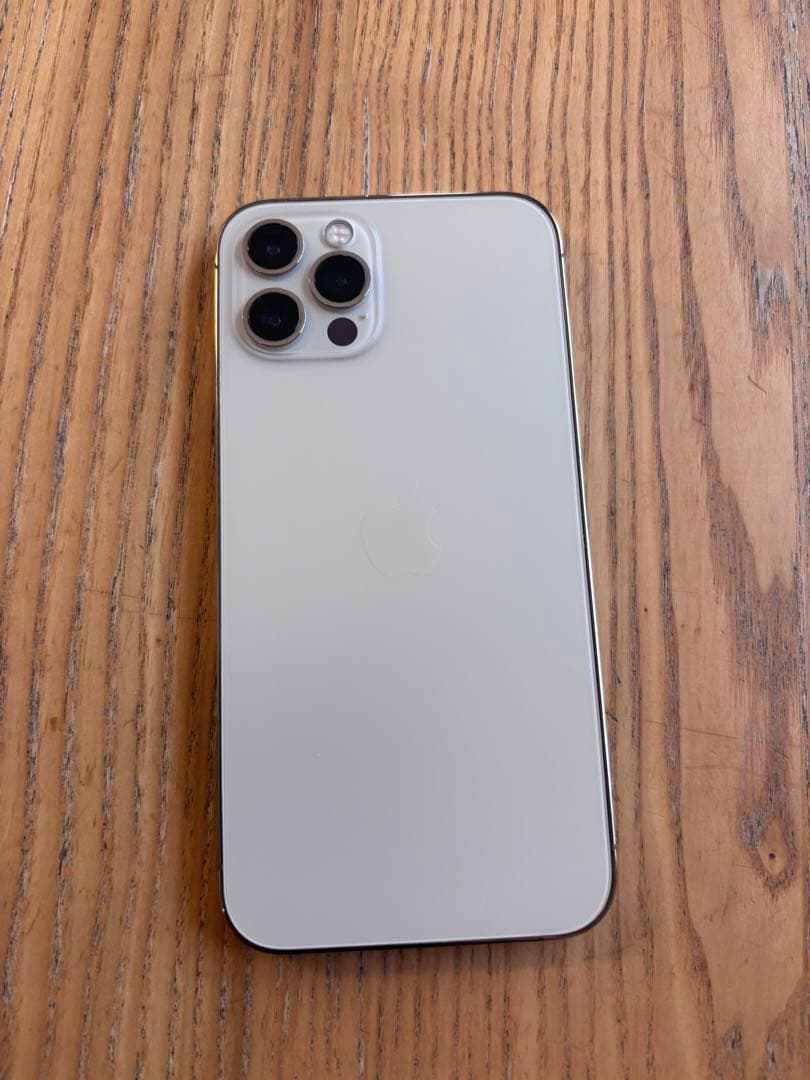 iPhone 12 Pro ゴールド バッテリー100% - メルカリ