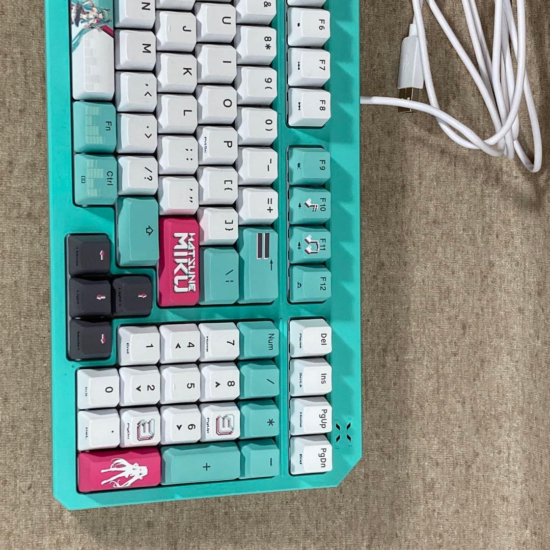 初音ミク ゲーミングキーボード RA09 TG K3 GEN II (62258 - メルカリ