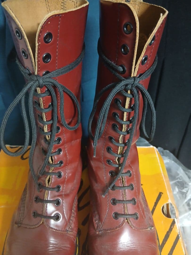 Dr.Martens 茶芯 英国製 70~80s - メルカリ