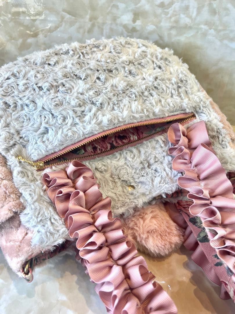 あ*き様 コヤンイサムチョン ショルダー付きサイドポケットファー