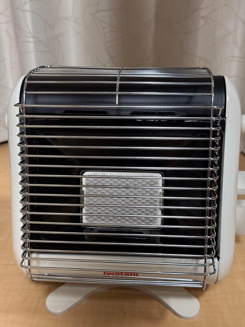 イワタニ　マイ暖 カセットガスストーブ“マイ暖” | 岩谷産業