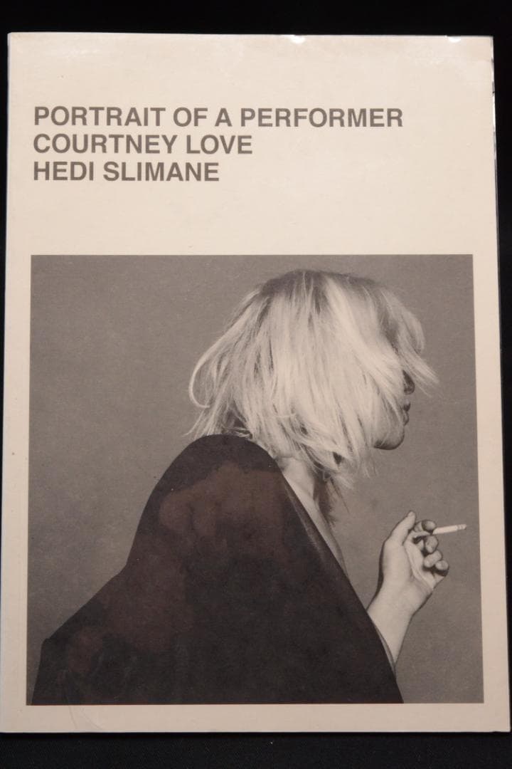 Portrait of a Performer Courtney Love】 - メルカリ