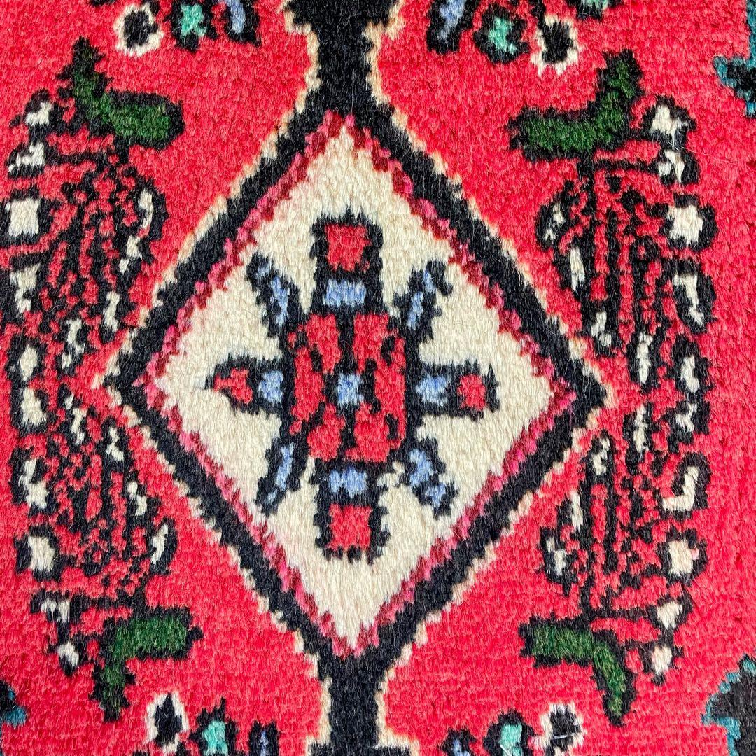 トライバルラグ ハマダン産 本物 ペルシャ絨毯 手織りサイズ 36,cm