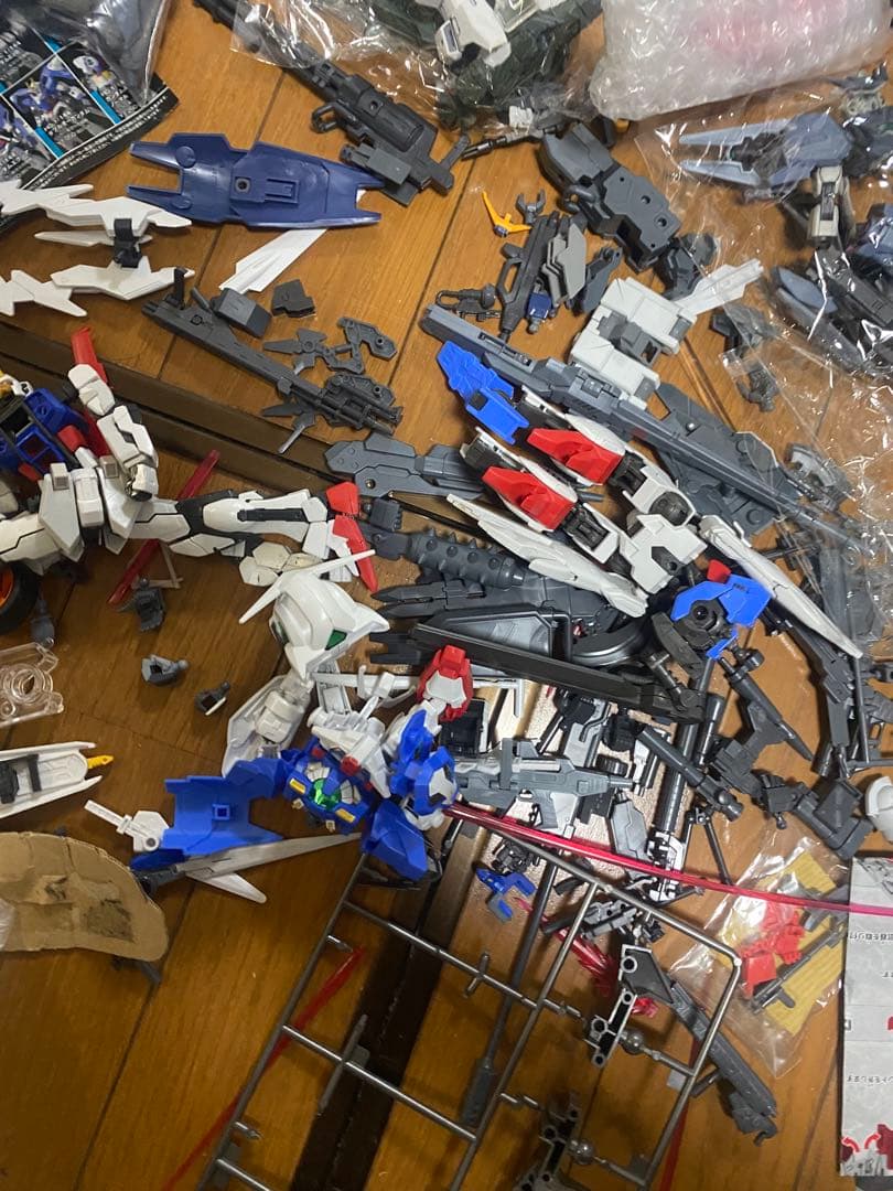 ガンプラ hg mg 大量 まとめ売り フィギュア エヴァなど 武器パーツ