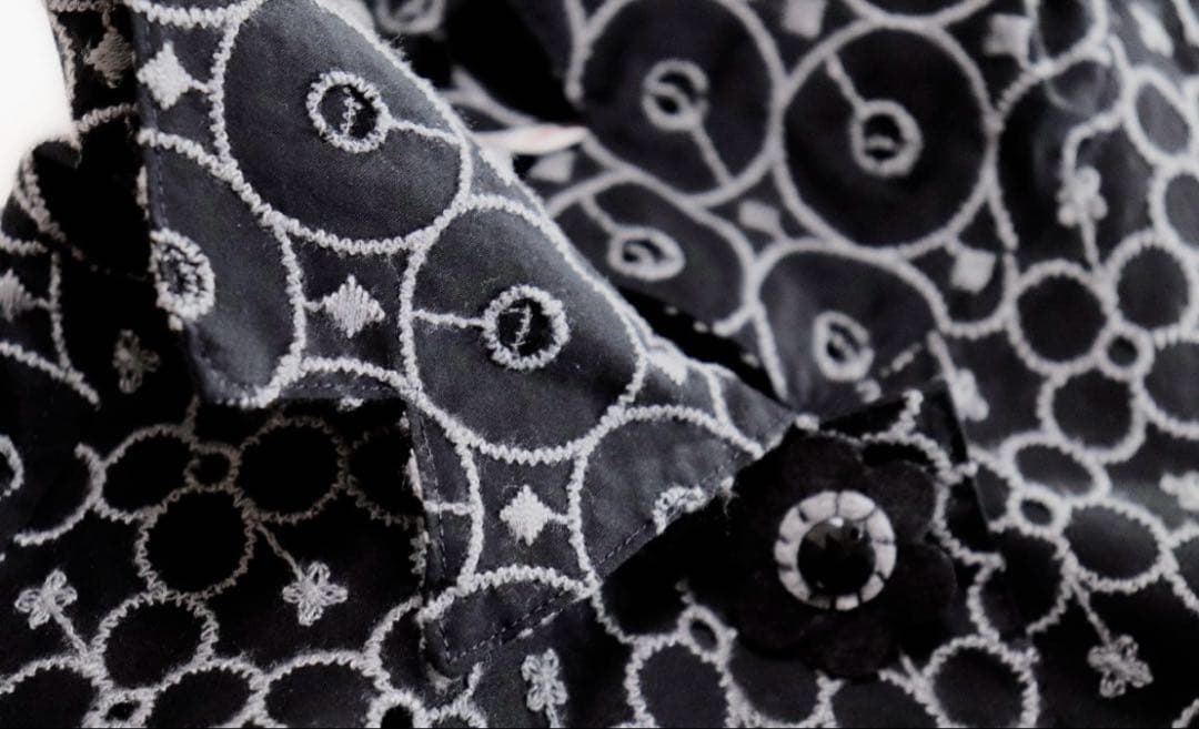 新品未使用品 希少 アルベロベロ 総刺繍 ブタさん シャツ 羽織り 黒灰