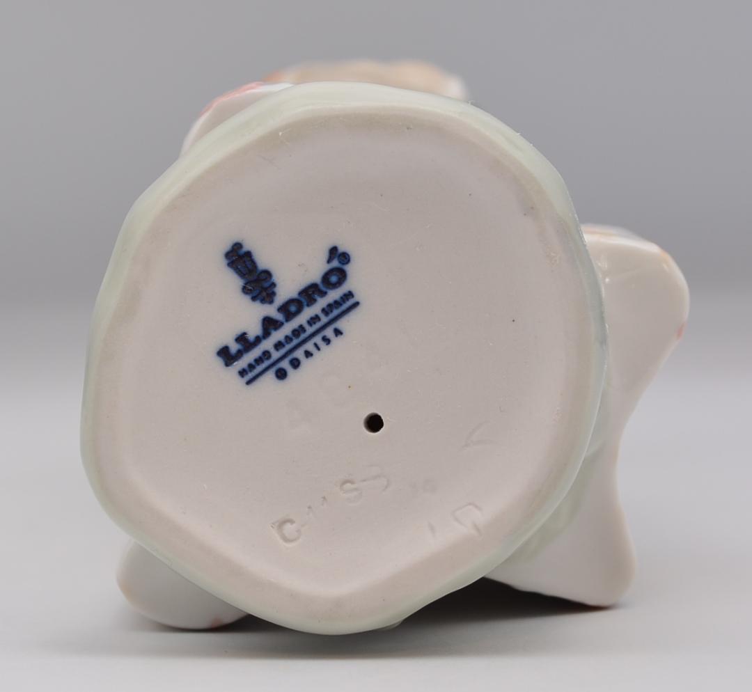 バレンシアの少女 ＃4841 No.2 ☆リヤドロ スペイン 光沢仕上げ 絶版