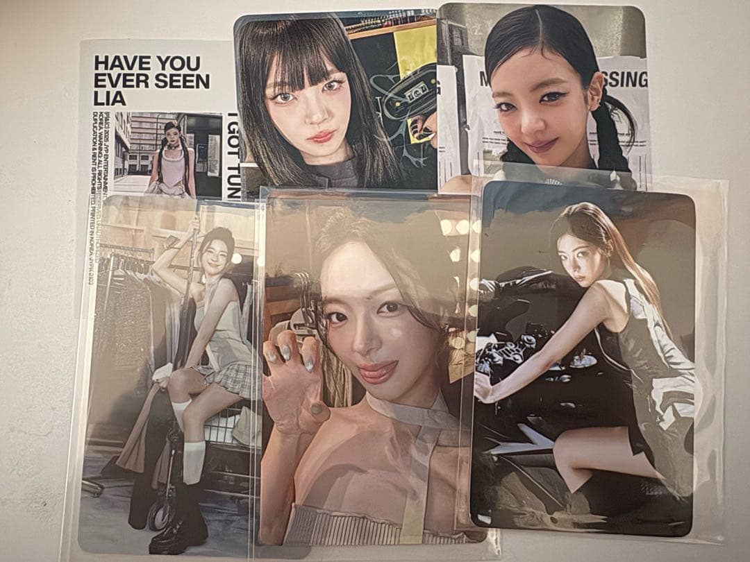 itzy リア トレカ セット tunnel vision - メルカリ