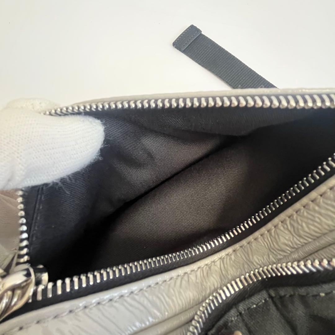 ✨未使用品✨ MARNI ウエストポーチ パテント エナメル グレー 近年