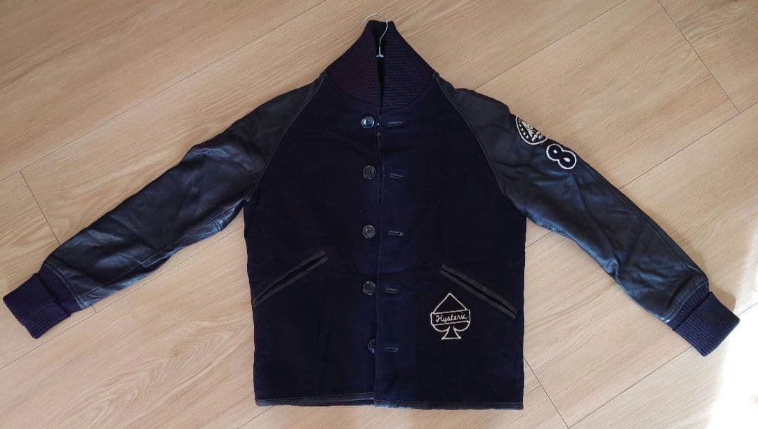 HYSTERIC GLAMOUR 羊革 スタジャン ブラック Sサイズ HYSTERIC GLAMOUR（ヒステリックグラマー） スタジャン HYSTERIC