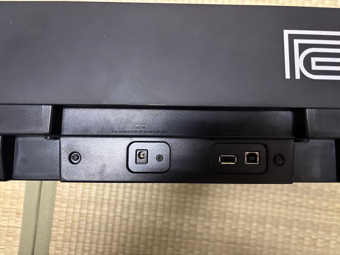 Roland RD-88 純正キャスターケース付き（単品販売もあります