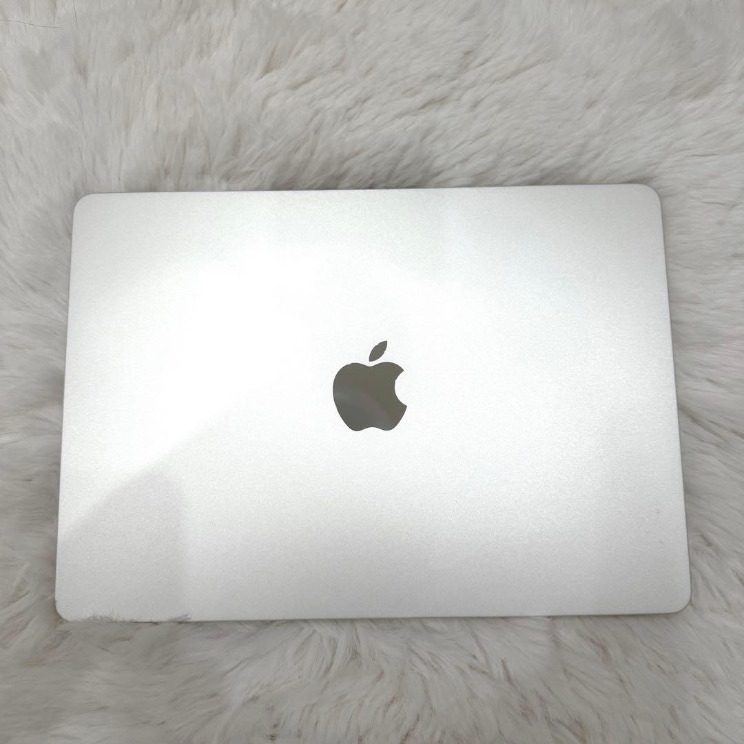 Apple MacBook Air シルバー M4 13インチ - メルカリ
