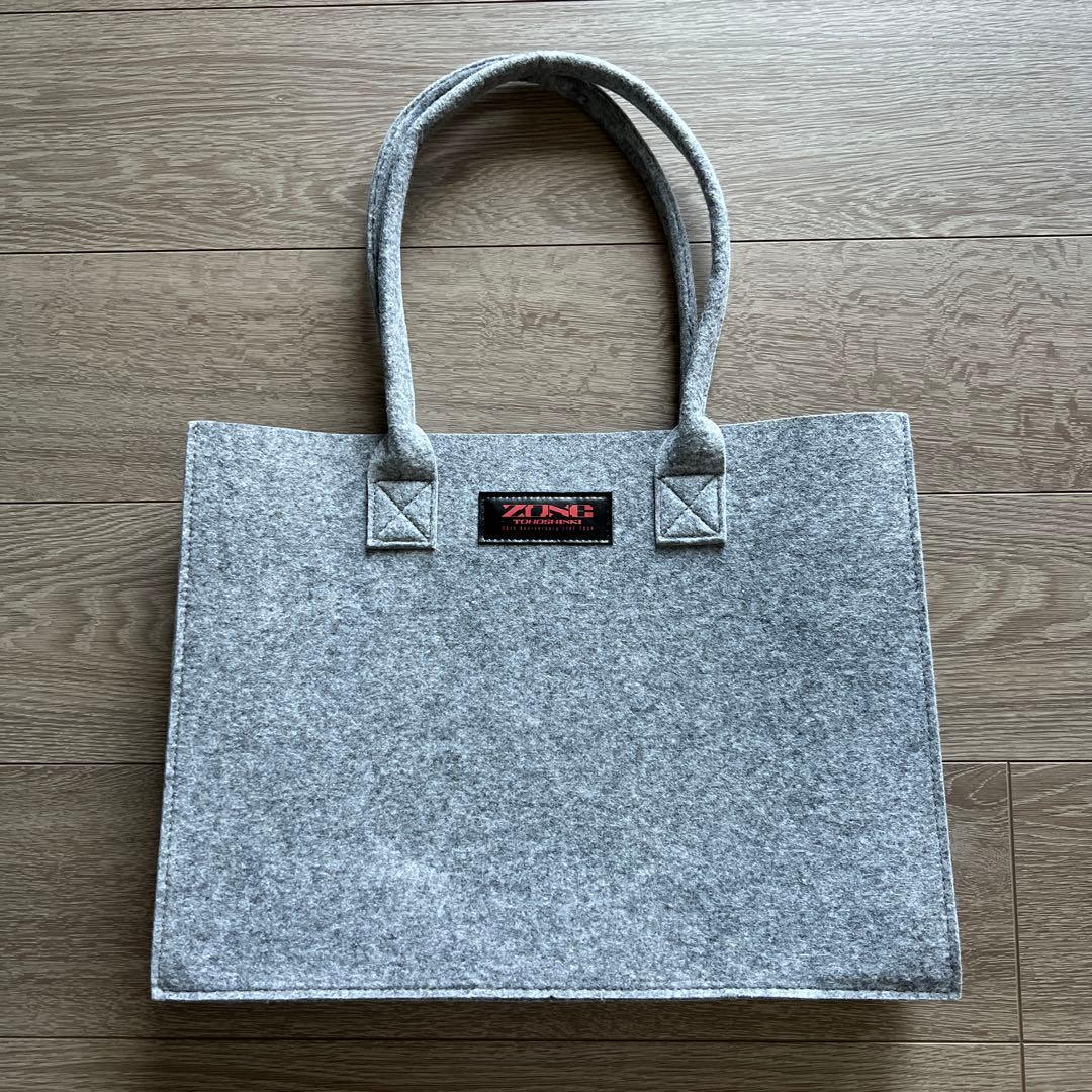 東方神起 2025 ZONEツアー スーパープレミアムシート付属グッズ - メルカリ