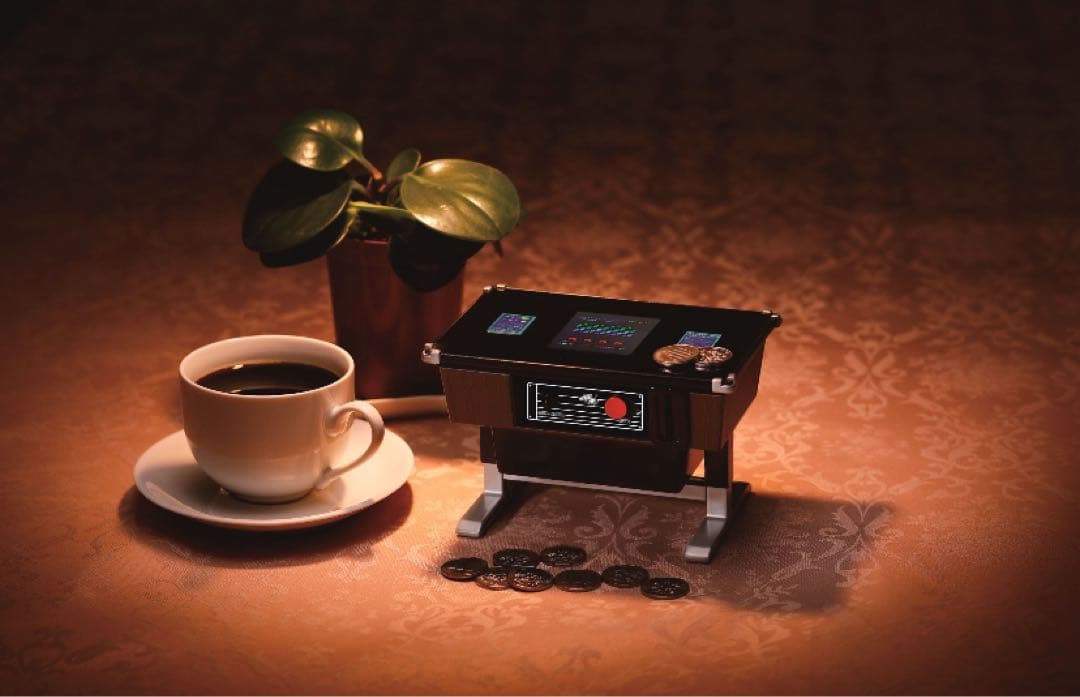 遊べる貯金箱 スペースインベーダー テーブル筐体型 遊べる貯金箱 スペースインベーダー テーブル筐体型 - YouTube