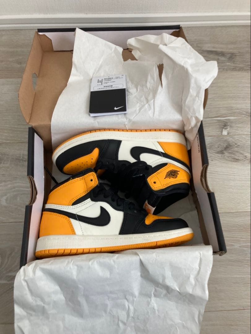 ☆美品★ナイキエアジョーダン1 High OG \"Taxi\" キッズ スニーカー