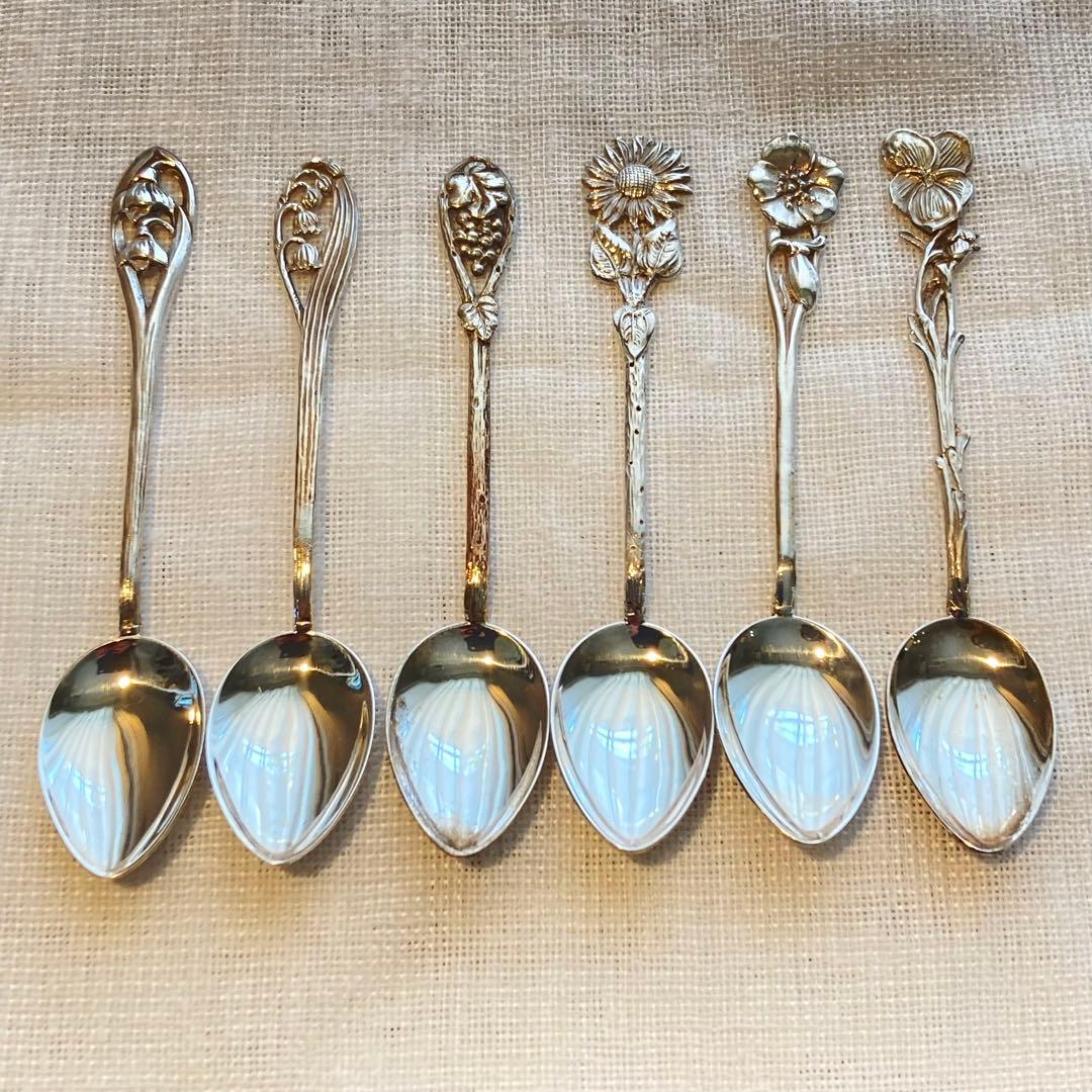 21 マンスリーフラワー/クリストフ・ウィドマン/純銀スターリング