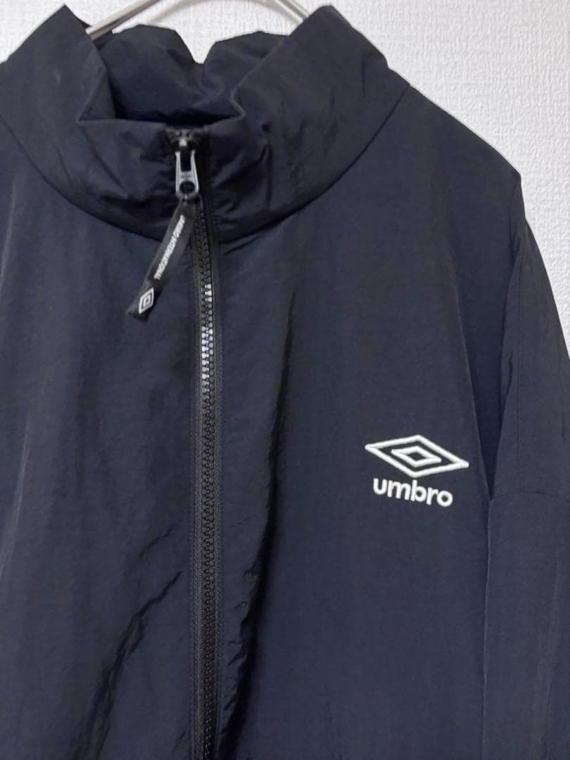 umbro ブラック ナイロンジャケット Mサイズ - メルカリ