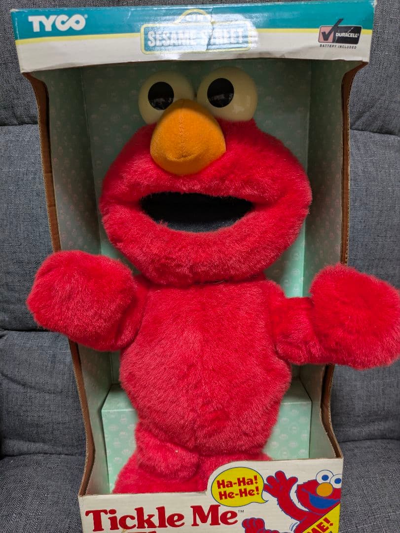 セサミストリート　ヴィンテージエルモTickle Me Elmo s-l400.jpg