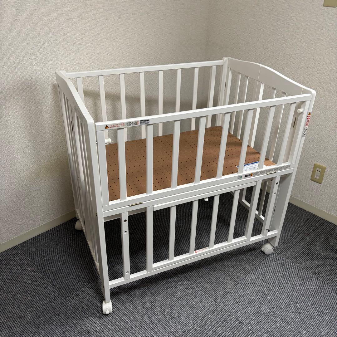 カトージ　ベビーベッド　折りたたみ　品番02006 販売終了】ミニベッド 折りたたみ ベビーベッド ミニ 組立不要 (60