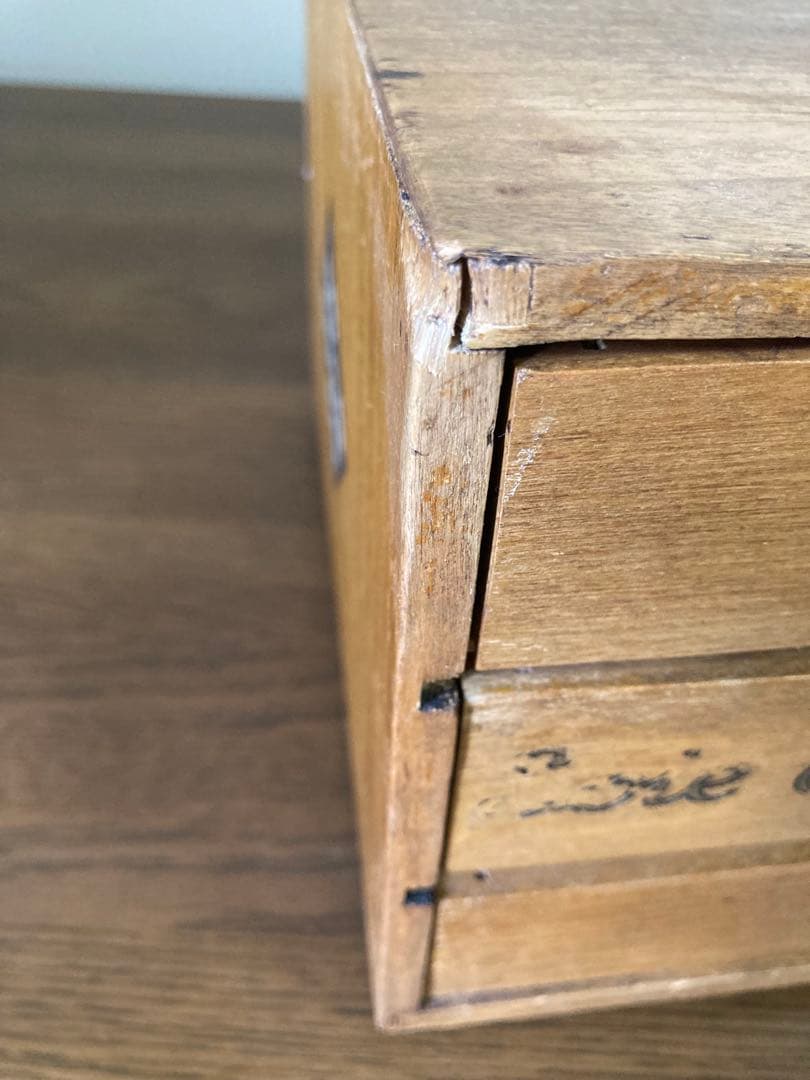 フランス アンティーク ギッターマン ソーイングキャビネット糸巻