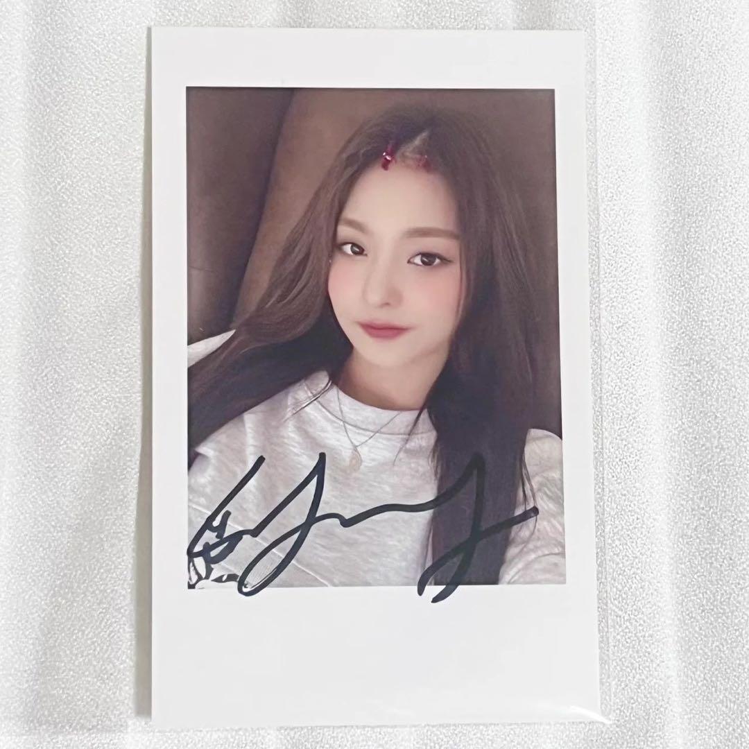 数量限定特典】fromis_9 ナギョン 直筆サイン チェキ風トレカ - メルカリ