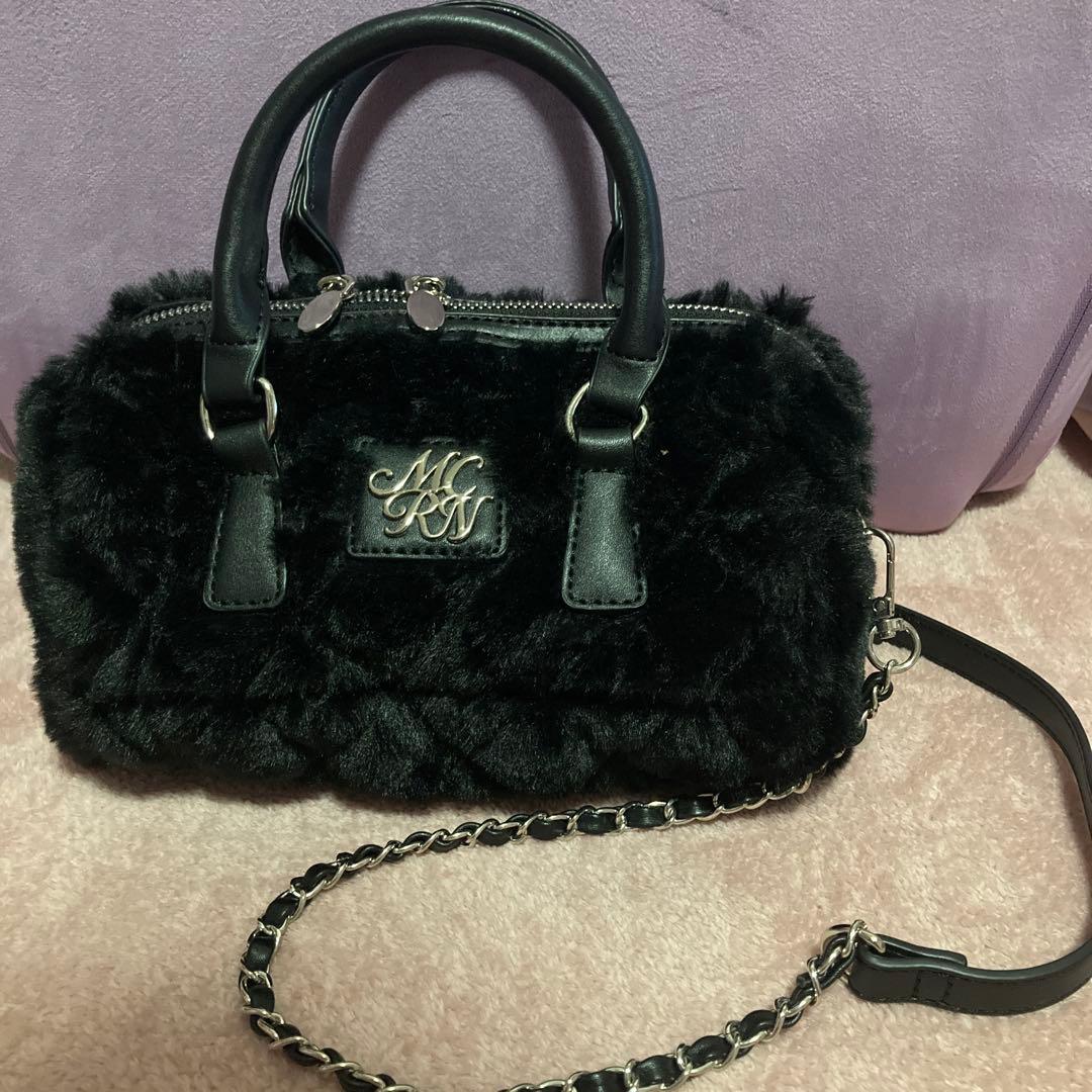 ミシェルマカロン ファーキルティングボストン ブラック - メルカリ