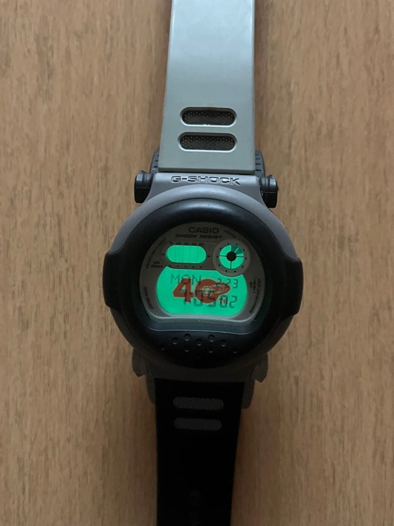 BEAMSコラボ】カシオG-SHOCK ジェイソン ブラック×グレー 別注 - メルカリ