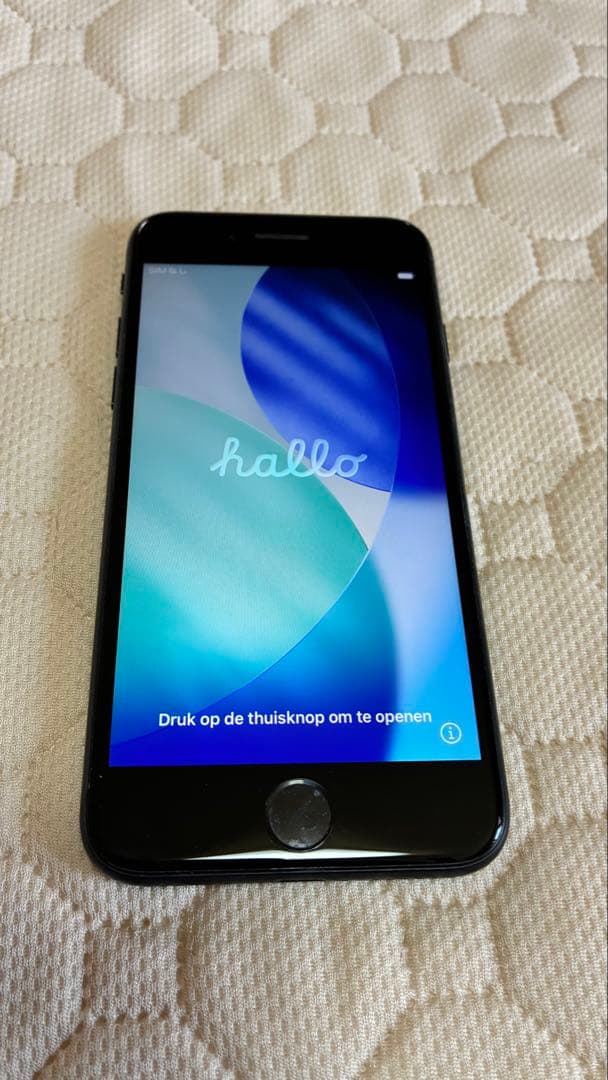 【ジャンク品】Apple iPhone SE(第2世代)ブラック 本体 iPhone SE 第2世代 64GB ブラック ジャンク品 - メルカリ