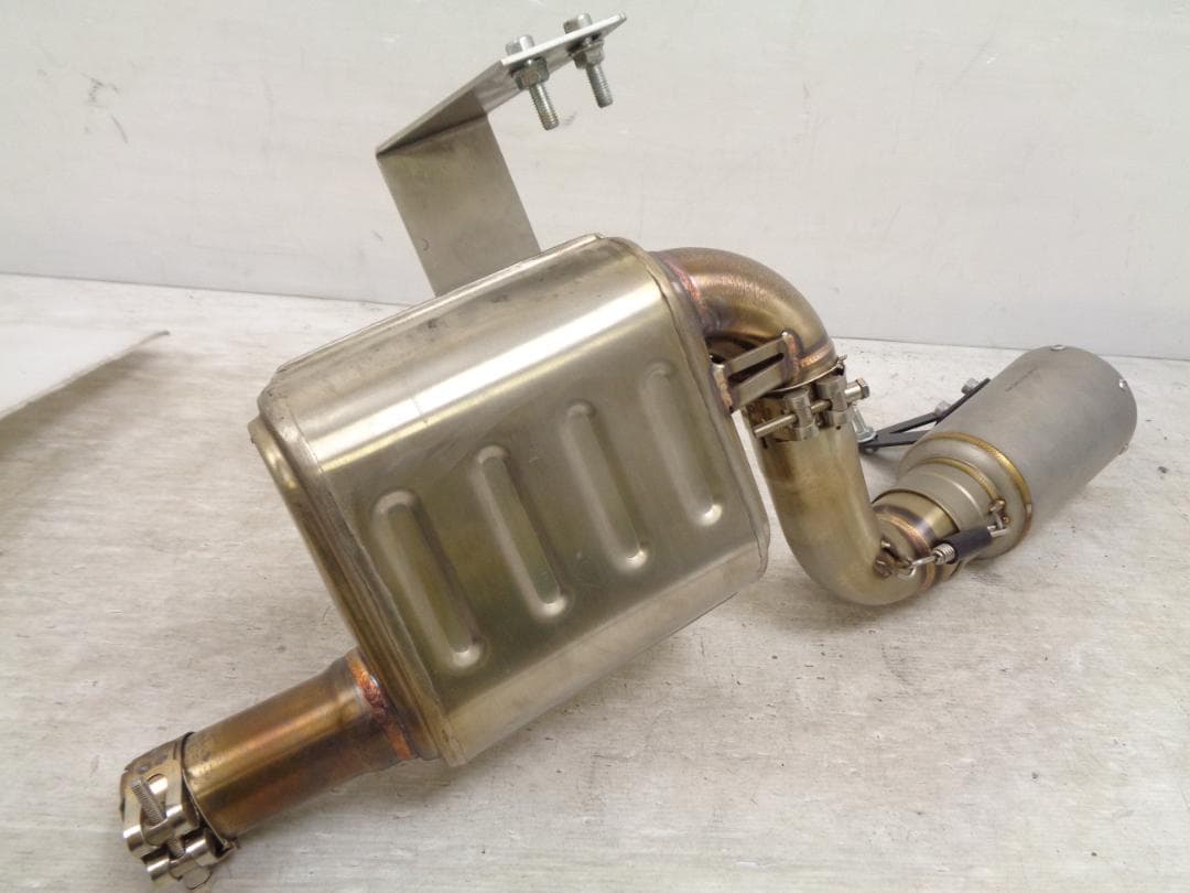 ハーレー X350 23-25 イクシル レースエクストリーム マフラー - メルカリ