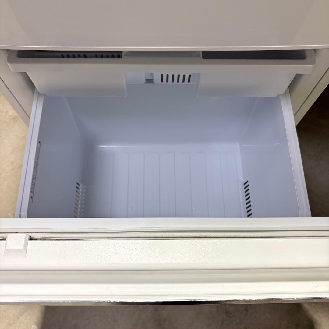 福岡】三菱 ノンフロン冷凍冷蔵庫 MR-CX33A-W 330L 2016年製 - メルカリ