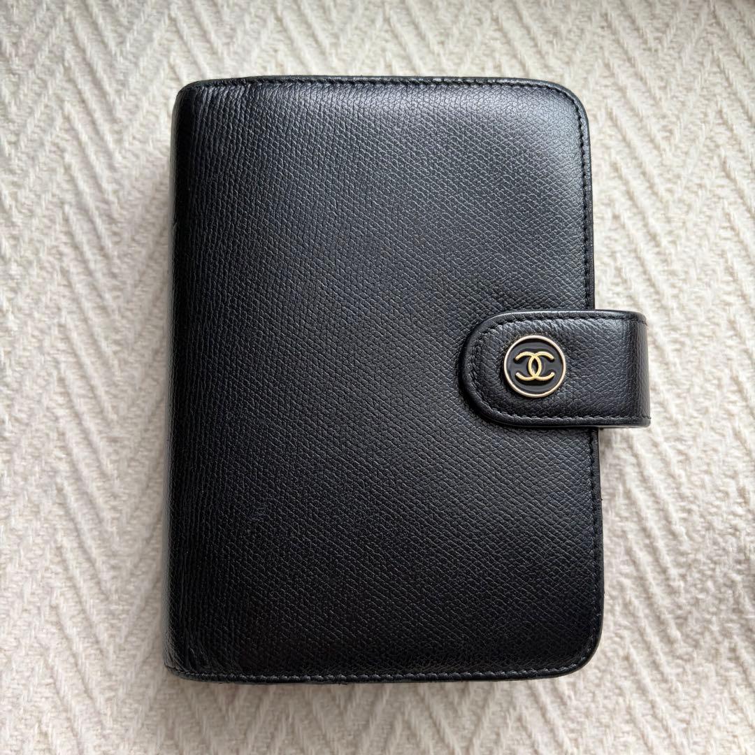 CHANEL ブラック レザー 手帳カバー - メルカリ