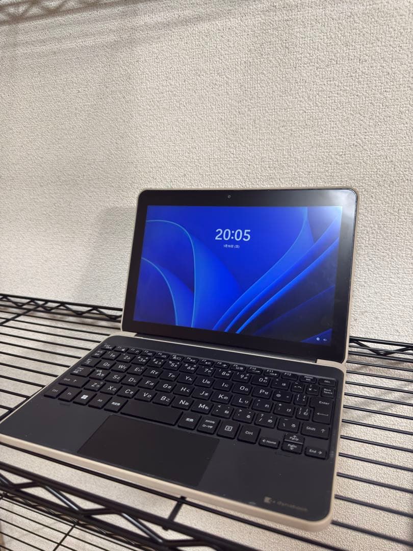 Windowsノート本体 dynabook K70 K70/HY | ビジネス5in1／2in1ノート | 法人向けPC | dynabook